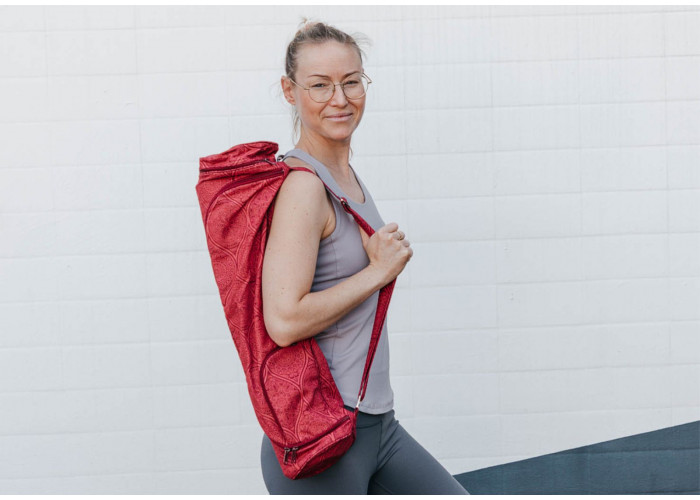 Сумка-чехол для йоги Bodhi Asana Bag Cotton Maharaja Collection 70 см Темно-красный